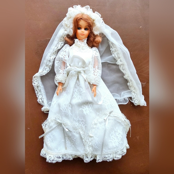 Vintage 1980s ginger bridal barbie rare find! Pristine condition! - Picture 4 of 8